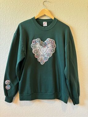 Vintage Jerzees Womens Green Heart Appliqué Sweatshirt Large